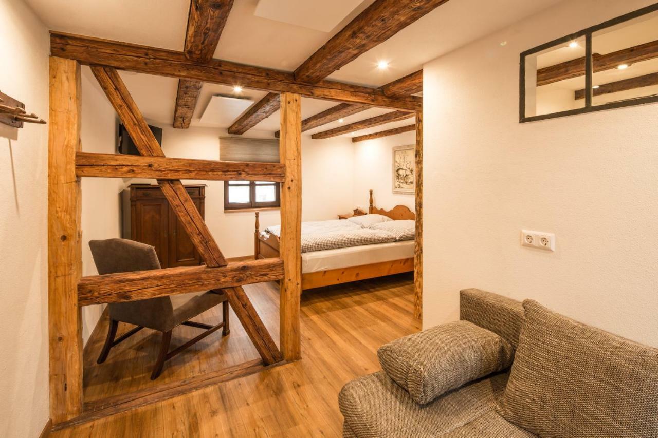 Alte Ritterstube Hotel Günzburg Buitenkant foto